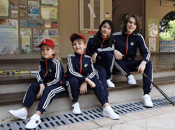 冬季運動長袖中小學(xué)生班服設(shè)計定制套裝