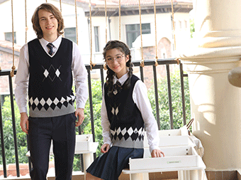 中學校服毛衣背心套裝