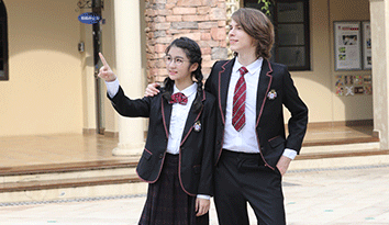 服裝市場(chǎng)改革，學(xué)生服定制哪家好？