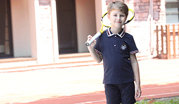 服裝企業(yè)再不改革創(chuàng)新，即將面臨淘汰，哈馬幼兒園校服定制企業(yè)引領(lǐng)時尚潮流