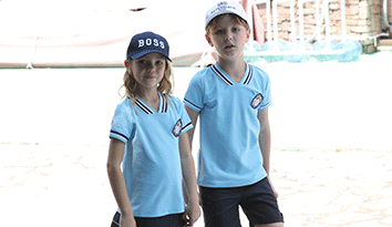 校園廊道繪滿夢想，哈馬貴族學校校服廠家為夢想助力！