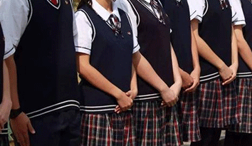 運(yùn)動(dòng)校服款式與其他風(fēng)格的校服定制款式有什么區(qū)別呢？