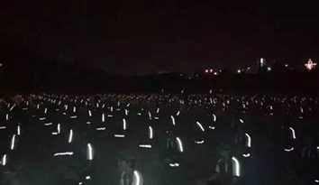 運(yùn)動(dòng)校服定制上的“反光條”對(duì)于孩子們來說有什么作用呢？