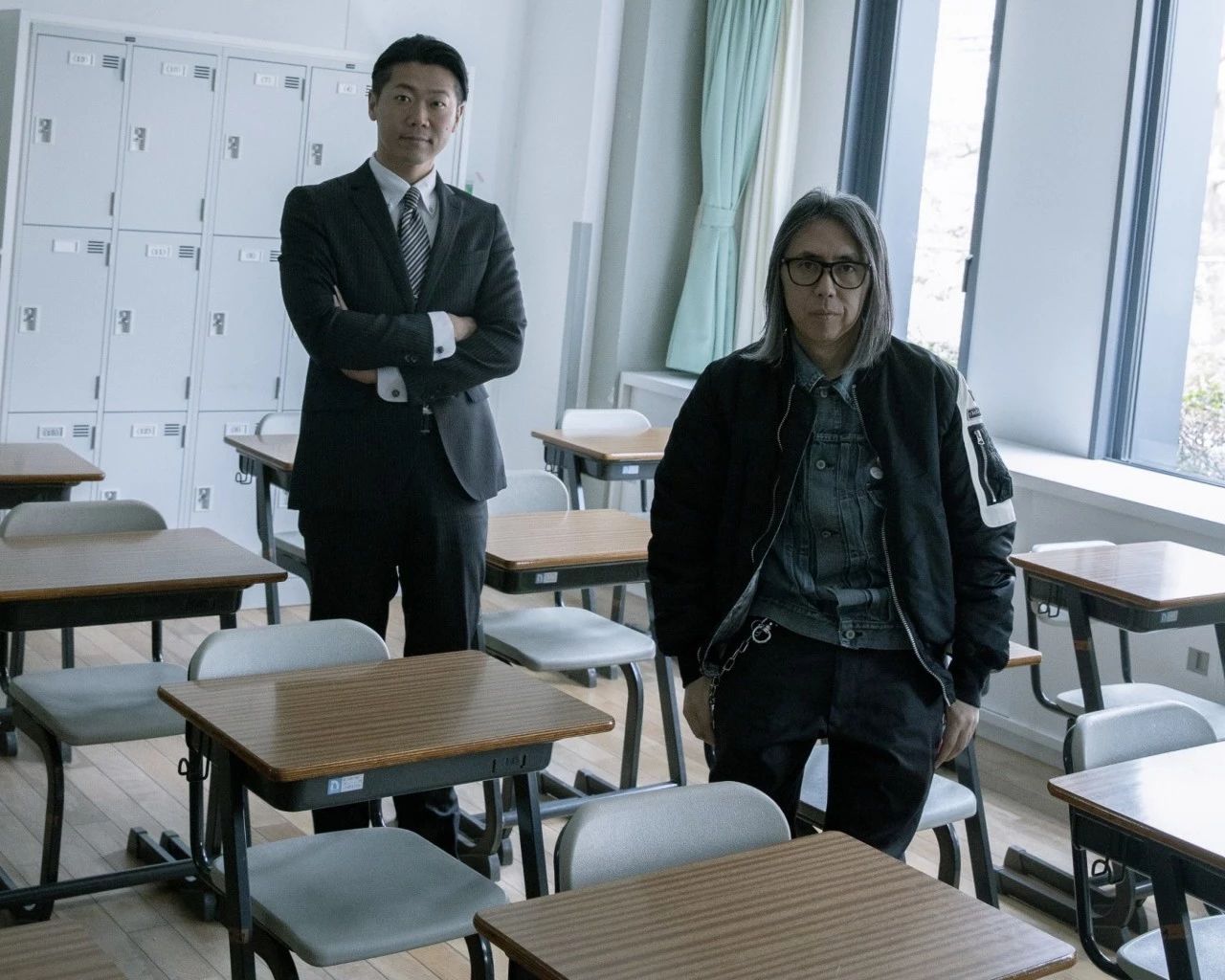 中學生校服生產(chǎn)商獲悉，連藤原浩都來設計校服了！穿上它，你就是世界上最潮的學生了