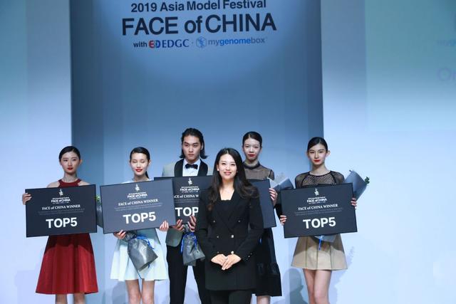 校服訂購 校服訂購