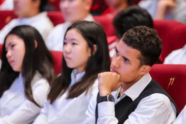 定做校服 定做校服