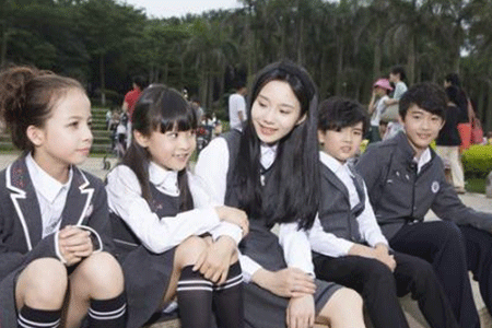 校服定做 校服定做