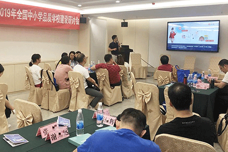 校服定做 校服定做