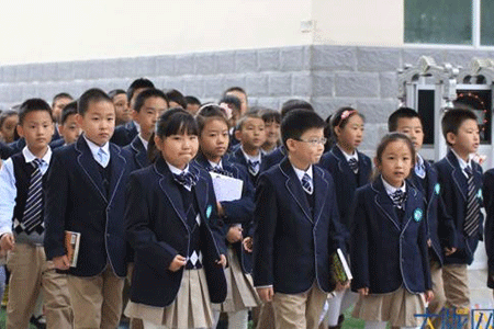 校服定制 校服定制