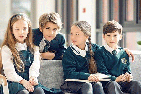 中小學(xué)生校服定做廠家 中小學(xué)生校服定做廠家