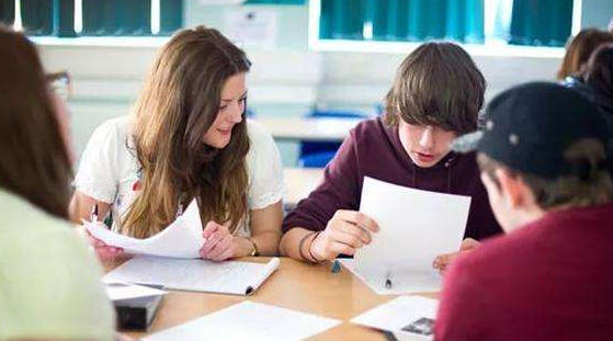 校服訂做企業(yè) 校服訂做企業(yè)