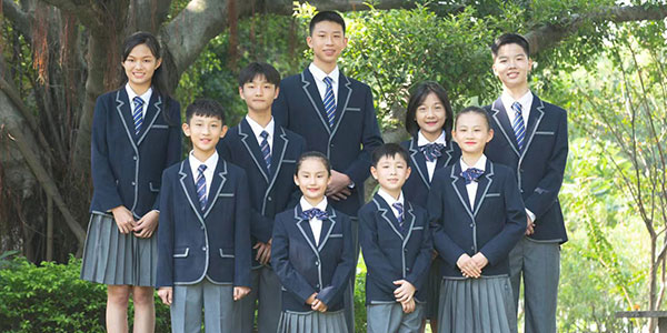 校服生產(chǎn)企業(yè),校服定制