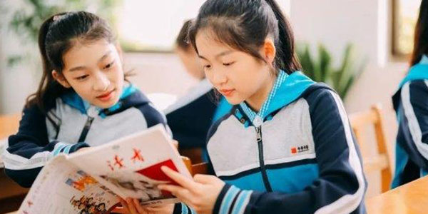 定制校服企業(yè),定做校服 定制校服企業(yè),定做校服