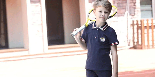 校服生產(chǎn)廠家，小學(xué)校服定制