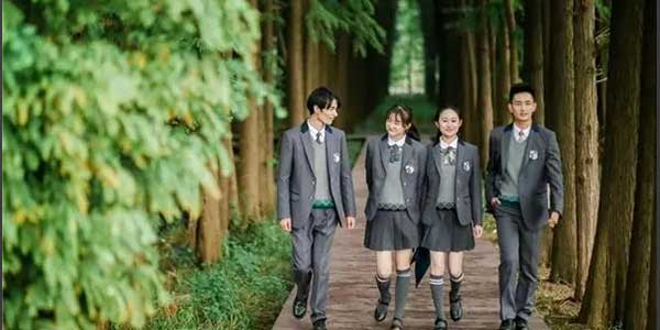 校服定制廠家，校服定制