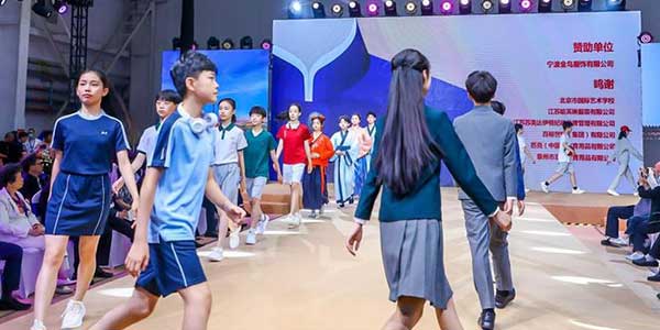 校服定制企業(yè)，定做校服