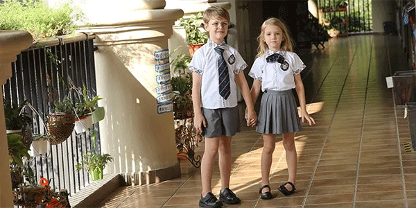 中學(xué)生校服定做，校服定制